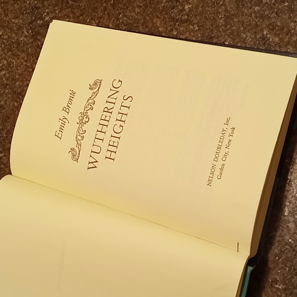 Antique Vintage Emily Bronte "Wuthering Heights" Hardcover Book - Picture 5 of 5